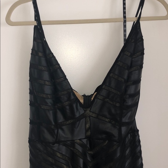 Moving Sale - Picture 4 of 5